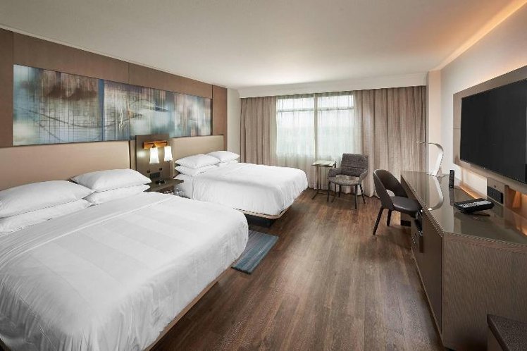 DOUBLE TWO QUEEN BEDS Room