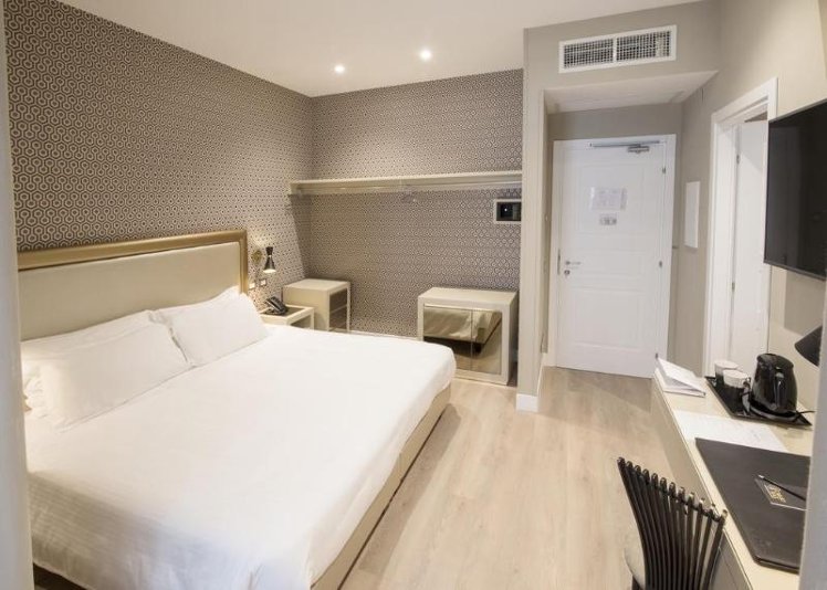 DOUBLE CLASSIC Room