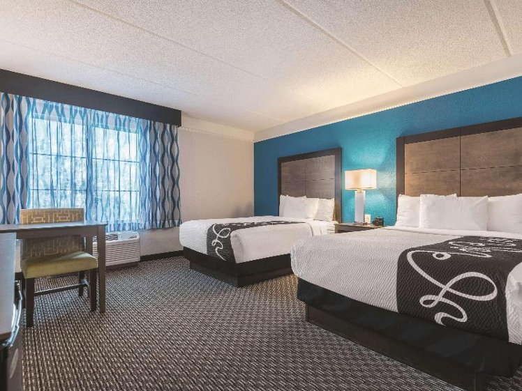 Room TWO DOUBLE BEDS NON SMOKING Room