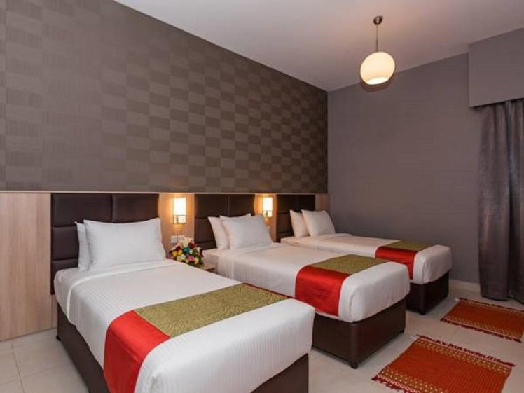 TRIPLE STANDARD Room