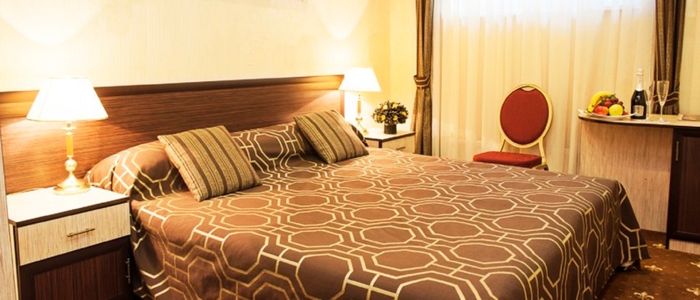 DOUBLE STANDARD Room