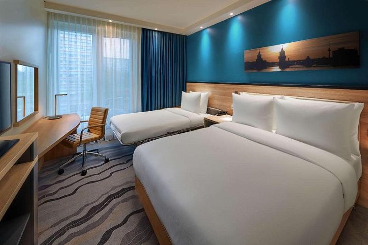 FAMILY ROOM CITY VIEW Room