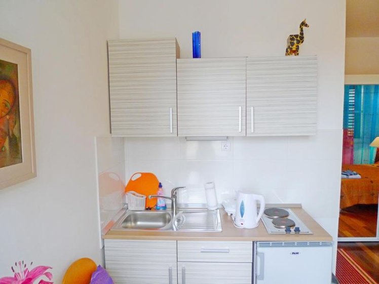 STUDIO STANDARD Room