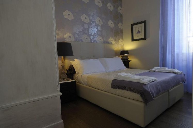 DOUBLE WITH VIEWS Room