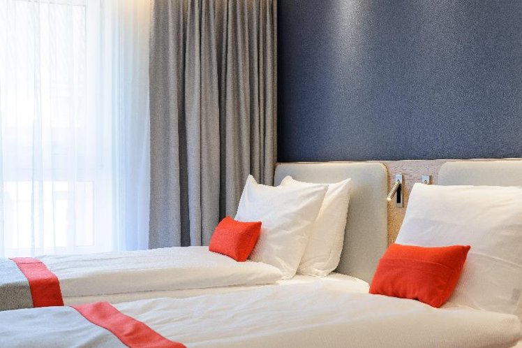 TWIN STANDARD Room