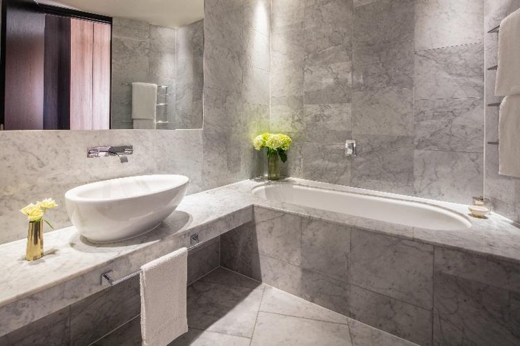 JUNIOR SUITE STANDARD Room