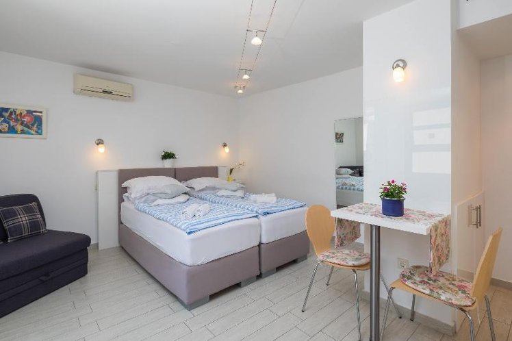 DOUBLE COMFORT Room