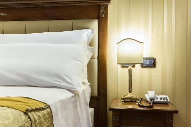 SINGLE STANDARD Room