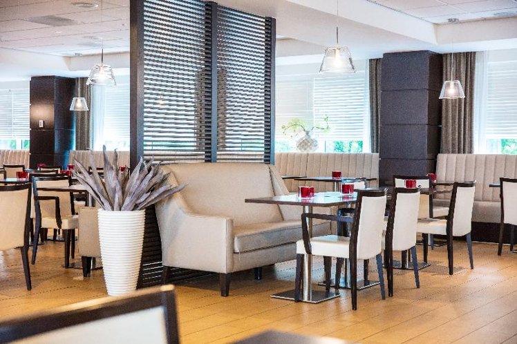 Holiday Inn Express Amsterdam-Sloterdijk Station