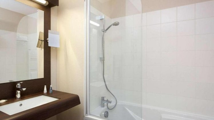 STUDIO TWO BEDS Room