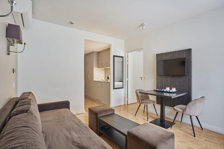 APARTMENT CAPACITY 4 Room