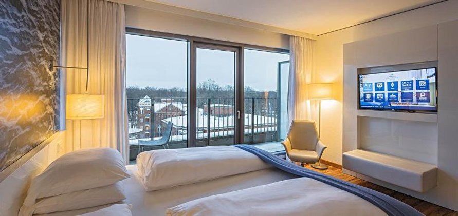 DOUBLE PREMIUM WITH VIEWS Room