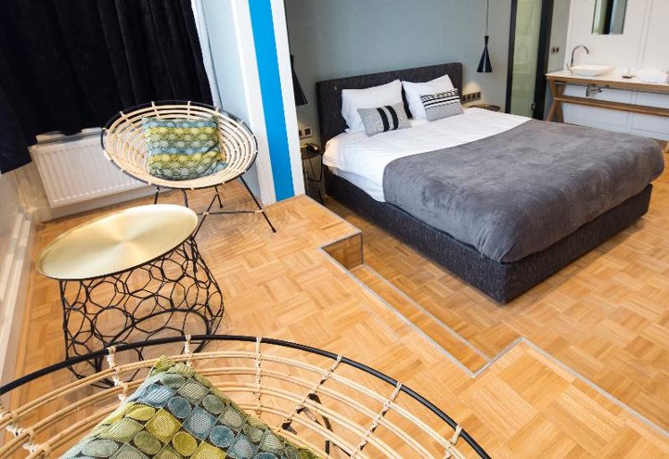 QUADRUPLE STANDARD Room