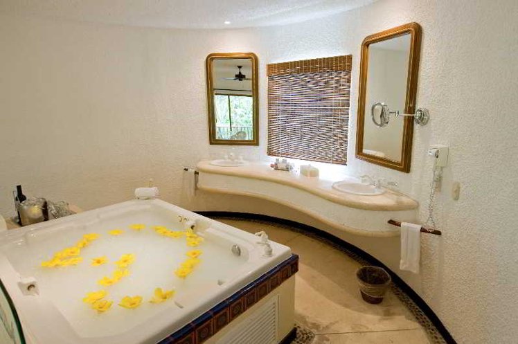 DOUBLE WITH BALCONY Room