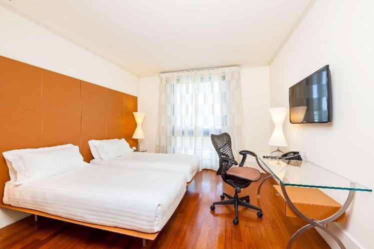 TWIN STANDARD Room