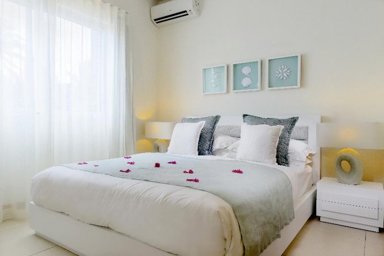 SUITE THREE BEDROOMS Room
