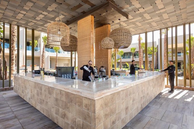 Bar