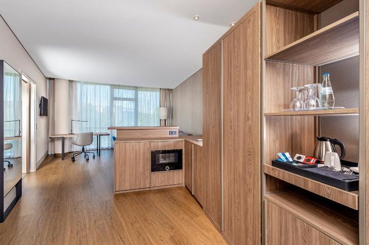 JUNIOR SUITE STANDARD Room