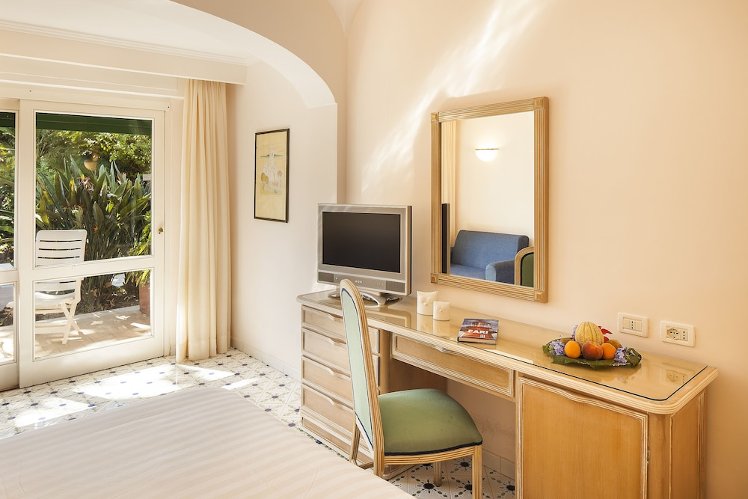 Hotel Continental Ischia (ex Continental Terme Hotel)