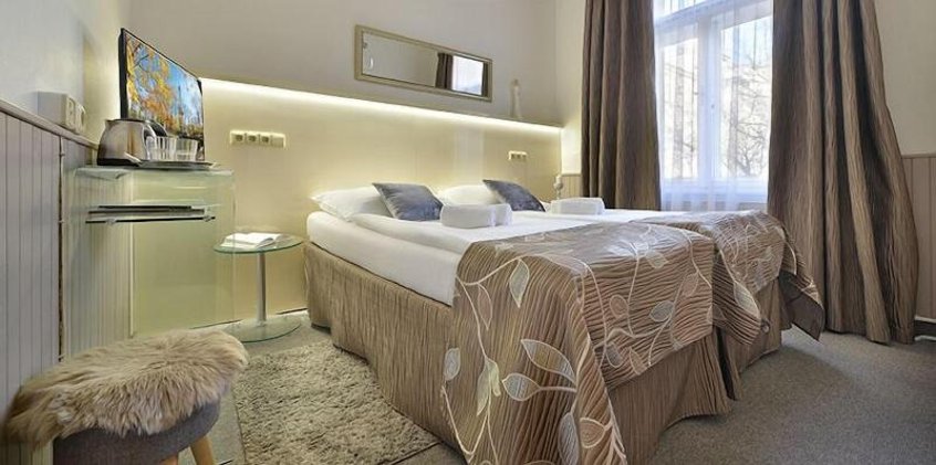 DOUBLE STANDARD Room