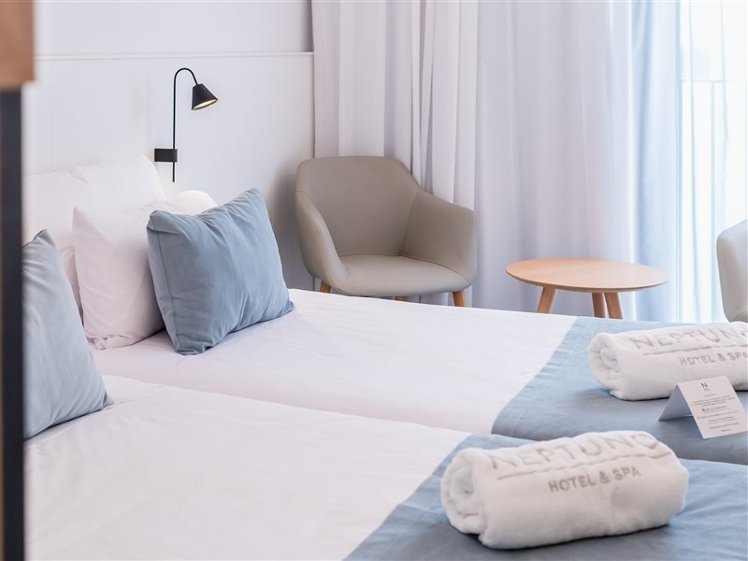 Neptuno Hotel
