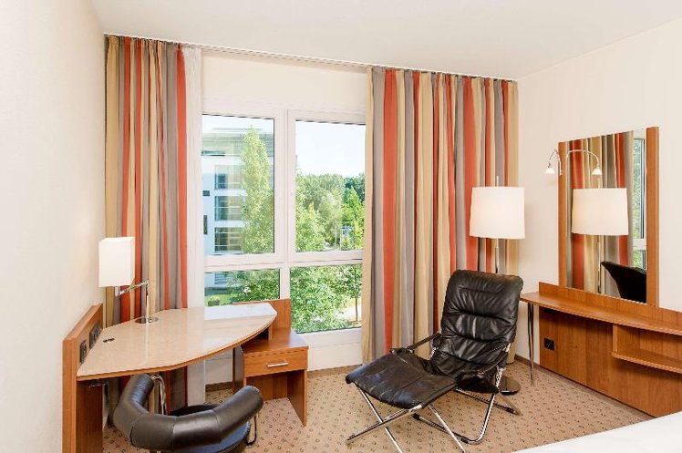 DOUBLE CAPACITY 3 Room