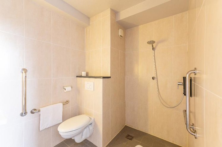 DOUBLE STANDARD Room