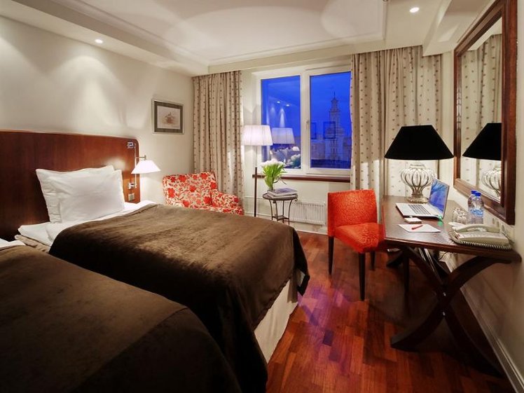 DOUBLE SUPERIOR Room