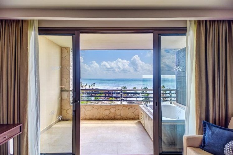 SUITE WITH JACUZZI Room
