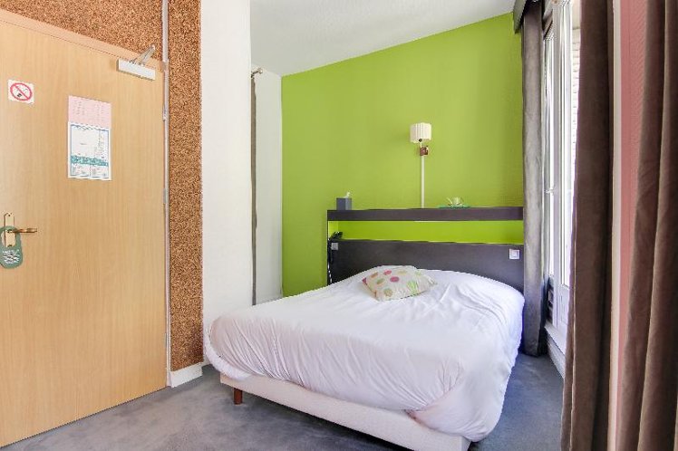DOUBLE STANDARD Room