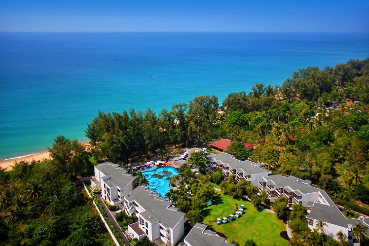 Le Meridien Phuket Mai Khao Beach Resort
