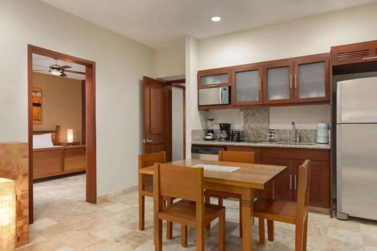 SUITE OCEAN VIEW ONE BEDROOM Room