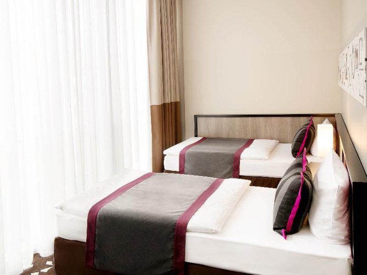 DOUBLE STANDARD Room