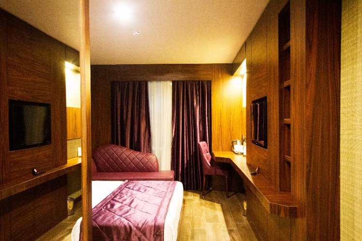 DOUBLE COMFORT Room