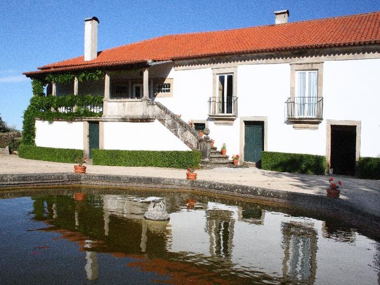 Casa De Vilarinho De S.Romao