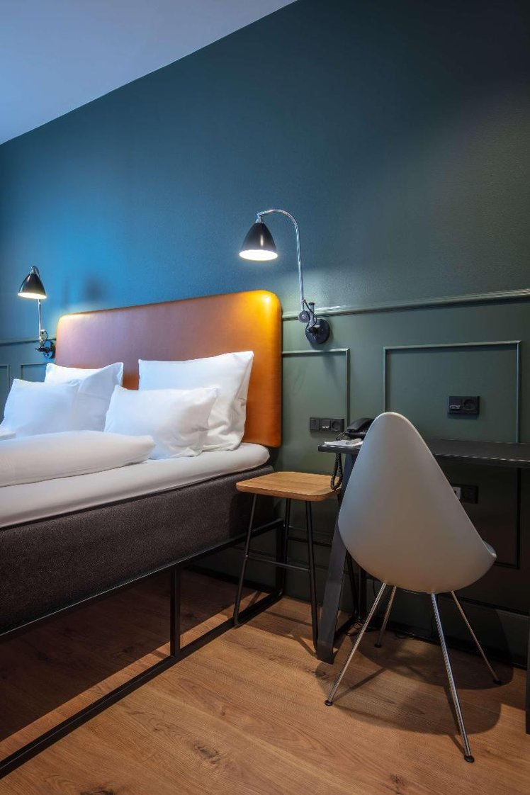 DOUBLE ECONOMY Room