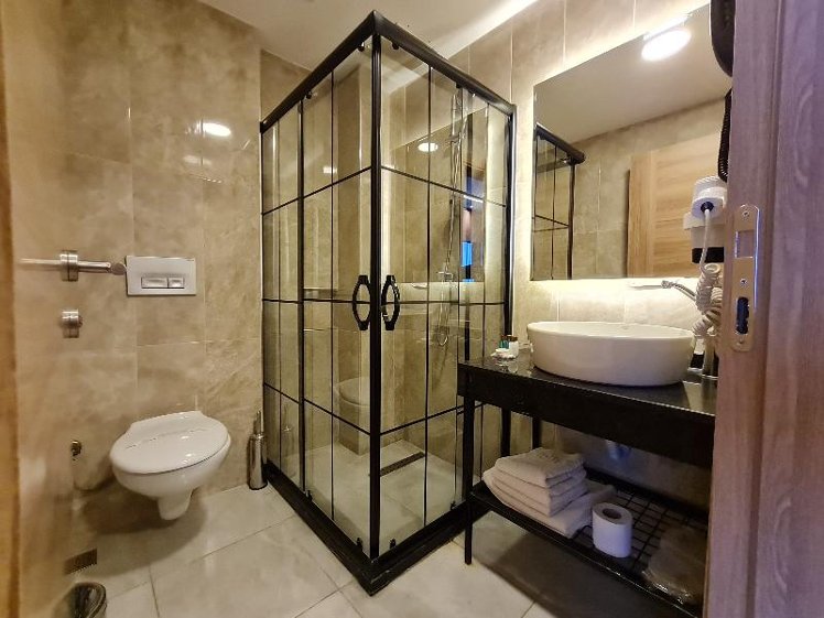 DOUBLE ECONOMY Room