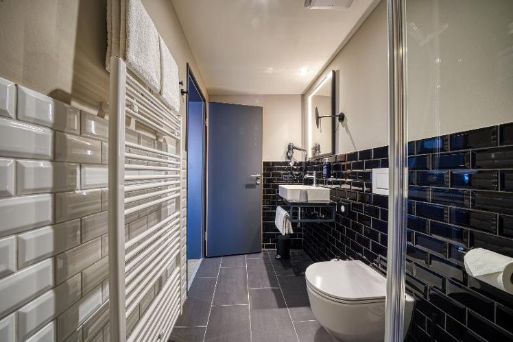 DOUBLE SINGLE USE SUPERIOR Room