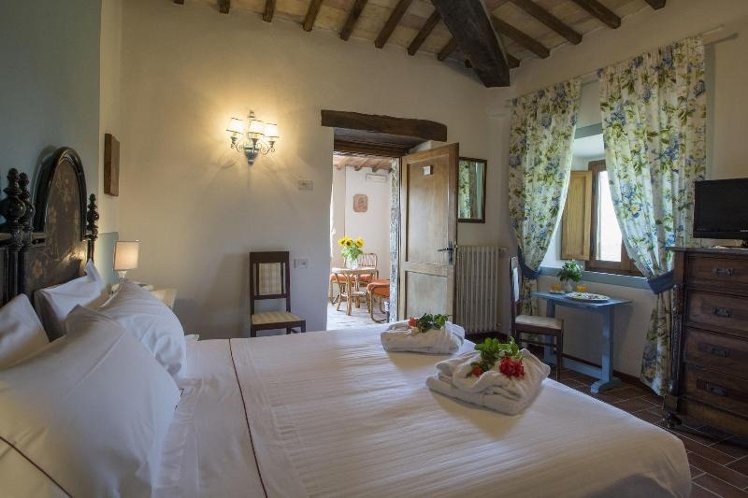 DOUBLE SUPERIOR Room