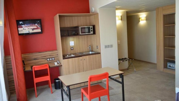 STUDIO TWO BEDS Room