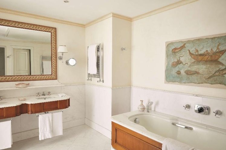 SUITE SEA VIEW Room