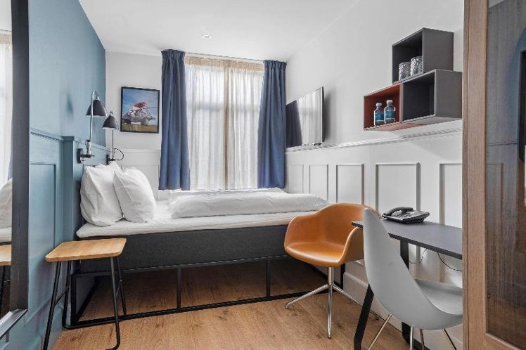 DOUBLE ECONOMY Room