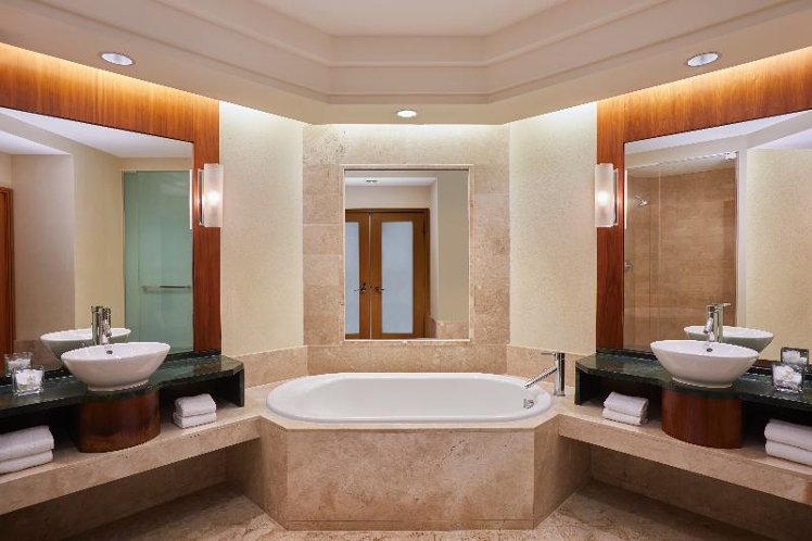 DOUBLE DELUXE OCEAN VIEW Room