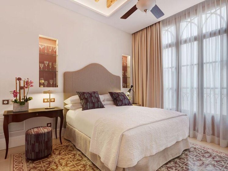 DOUBLE DELUXE Room