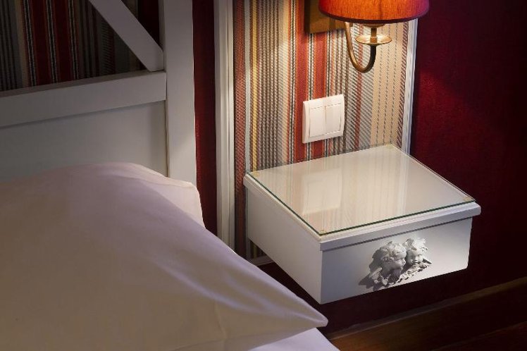 TRIPLE STANDARD Room