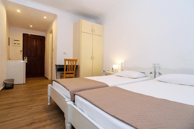 TWIN STANDARD Room