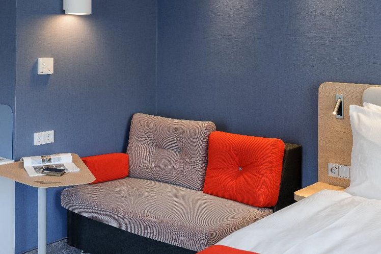 DOUBLE STANDARD Room