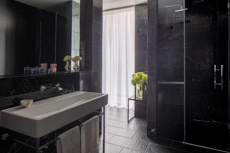 JUNIOR SUITE WITH VIEWS Room