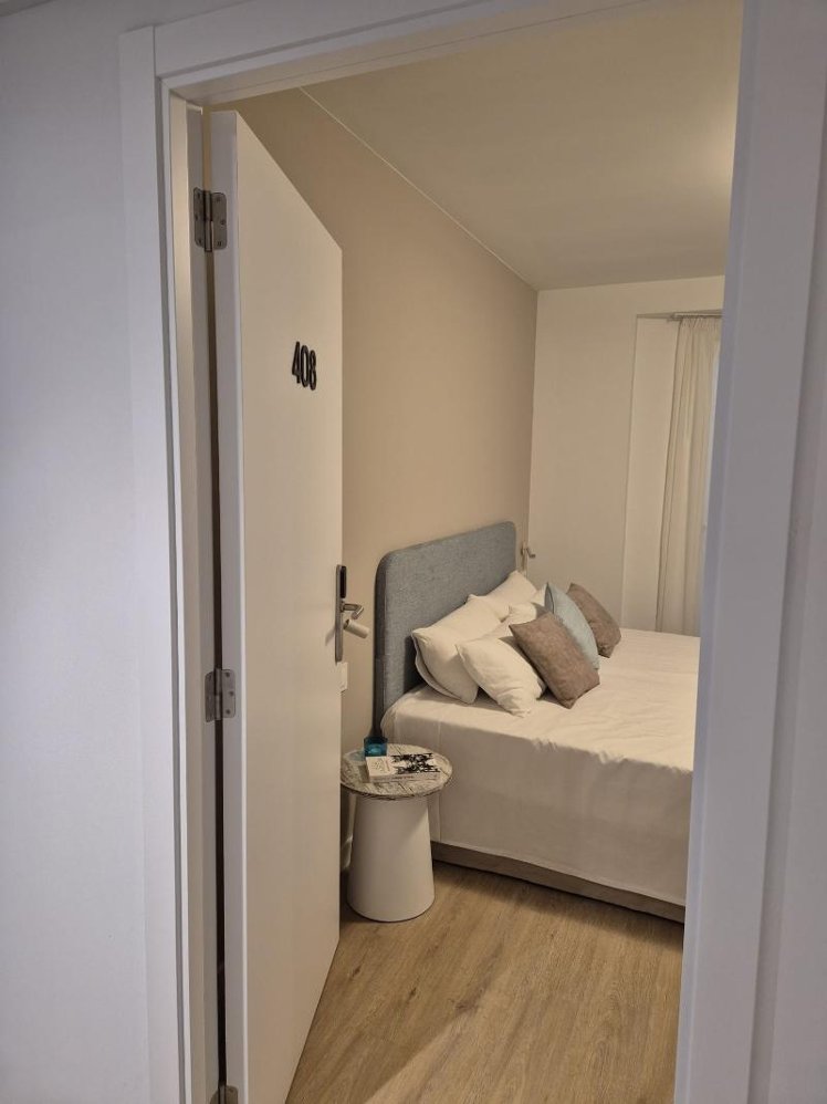 JUNIOR SUITE STANDARD Room