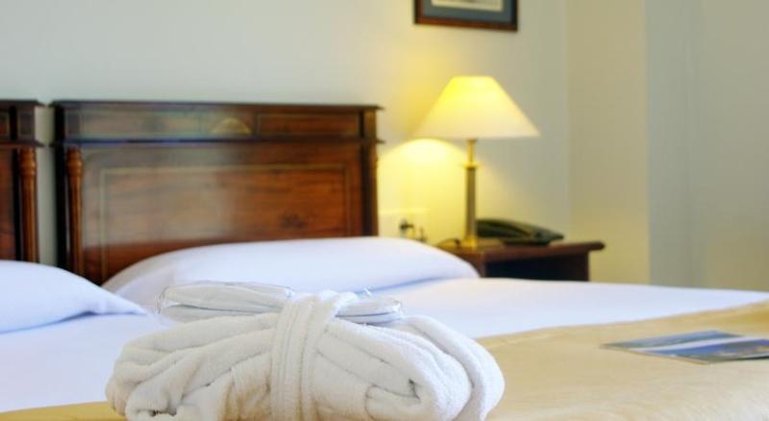 SINGLE STANDARD Room